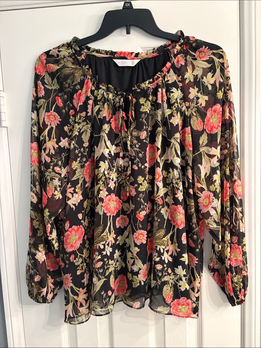 LC Lauren Conrad Black Floral Peasant Blouse